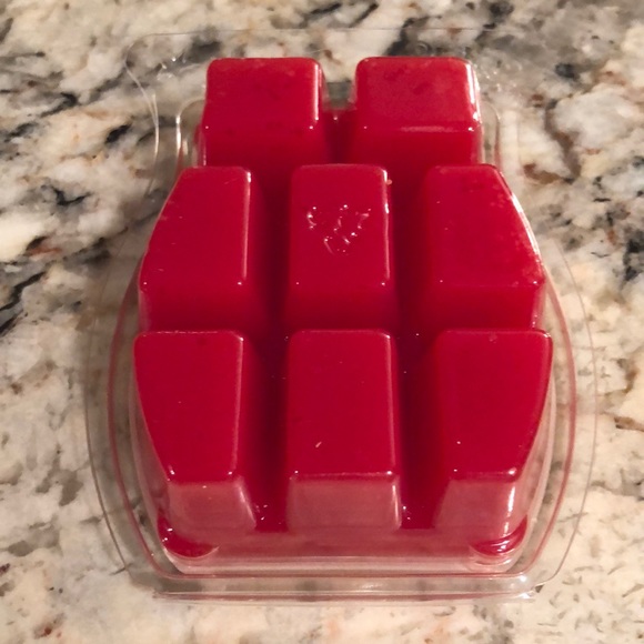 SCENTSY wax melts - Picture 2 of 2